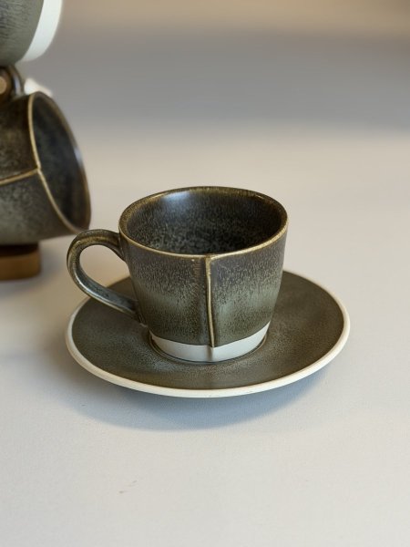 فناجين قهوه معتق /٦ بني